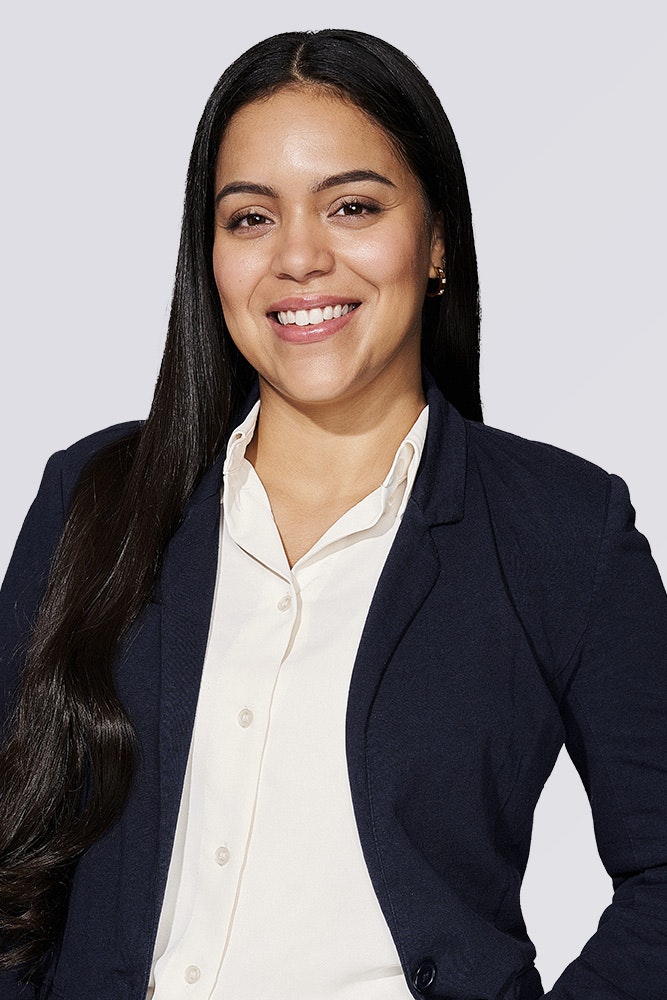Alejandra Paris